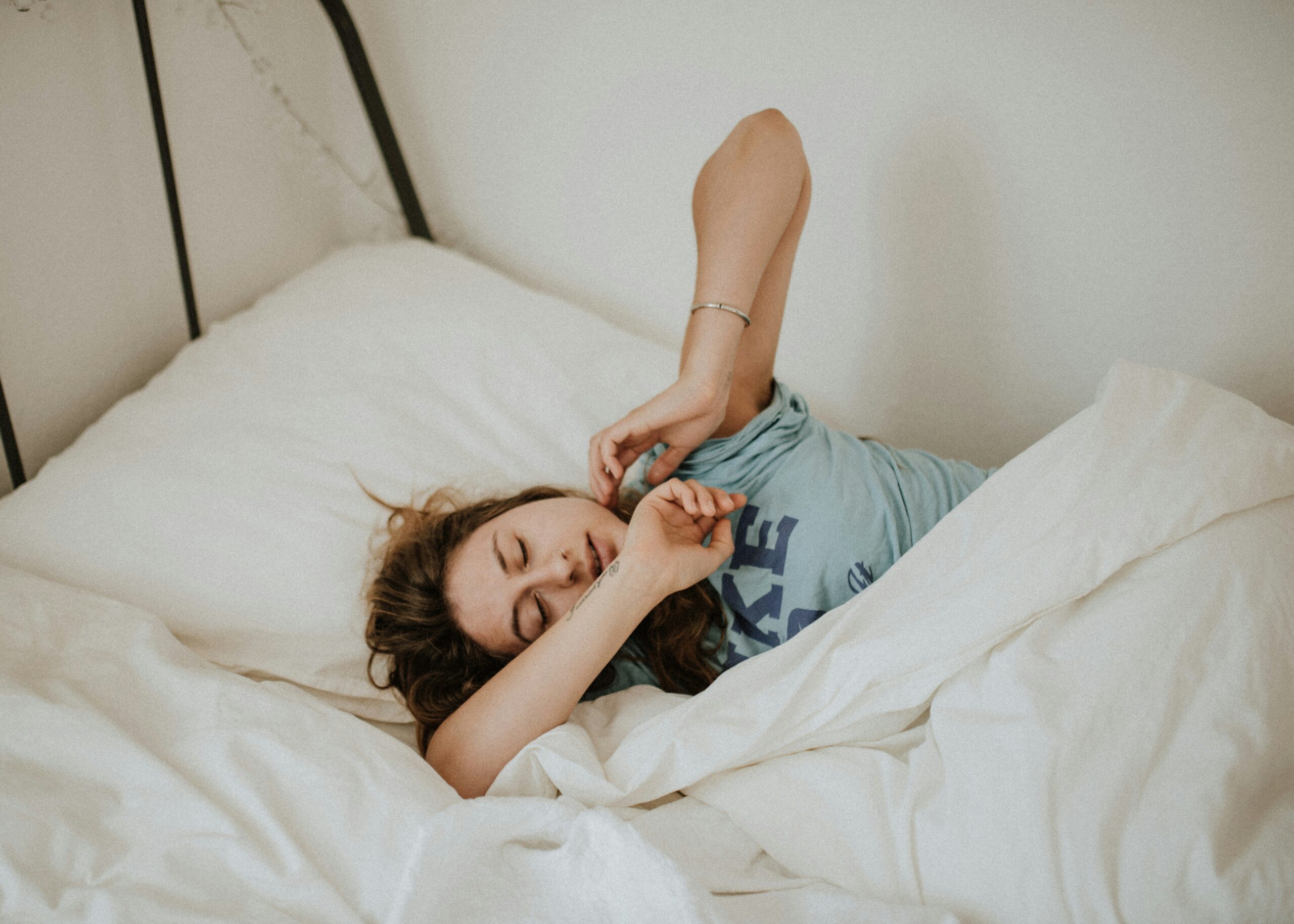 Femme qui se réveil