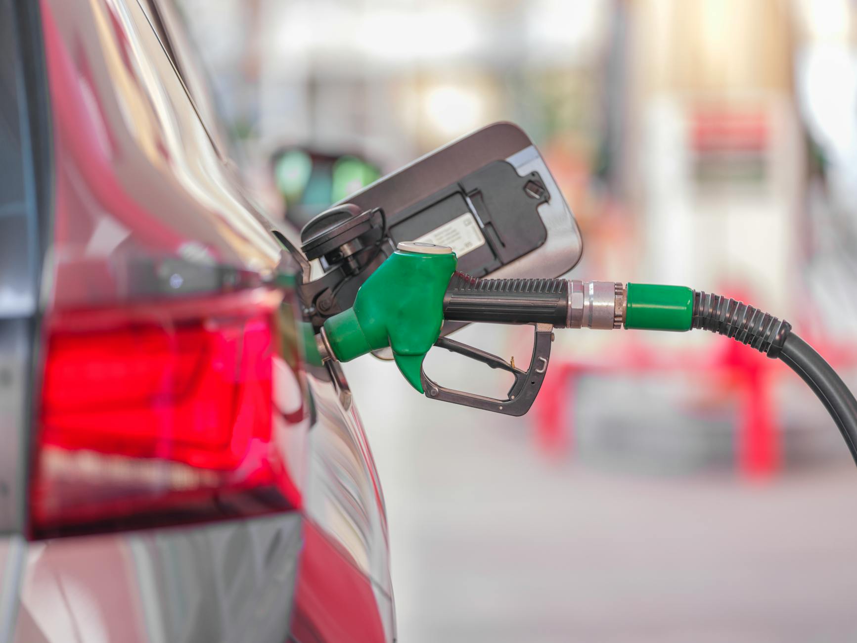L&rsquo;aide carburant gros rouleur de 50 euros, comment ça marche vraiment ?